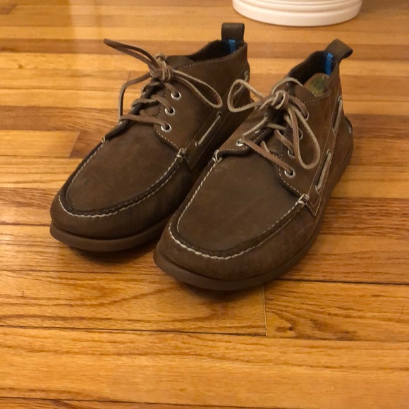chukka boat shoes